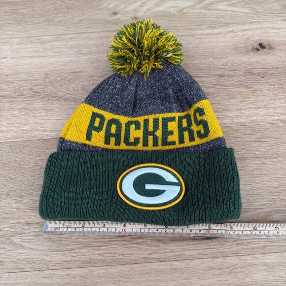 New Era Green Bay Packers Pom Beanie Knit Hat OSFM Gray Yellow NFL Fleece NWOT - Picture 7 of 7